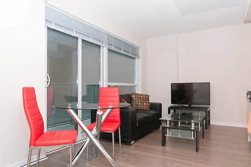 *** Hotel Life Suites - Front And Spadina Toronto Canada