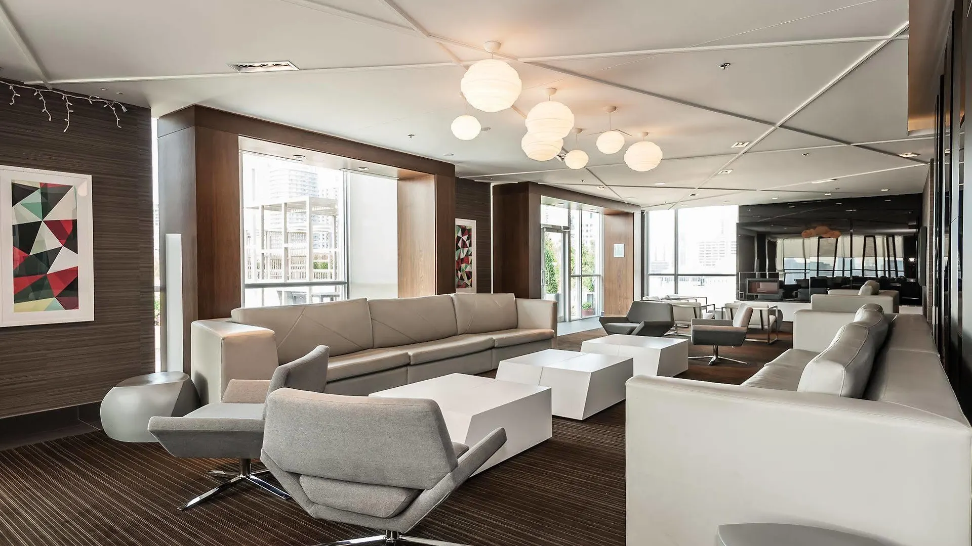 Life Suites - Front And Spadina Toronto
